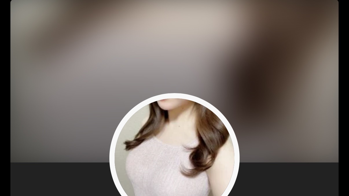 [-minami-], a popular Japanese cam girl on Stripchat