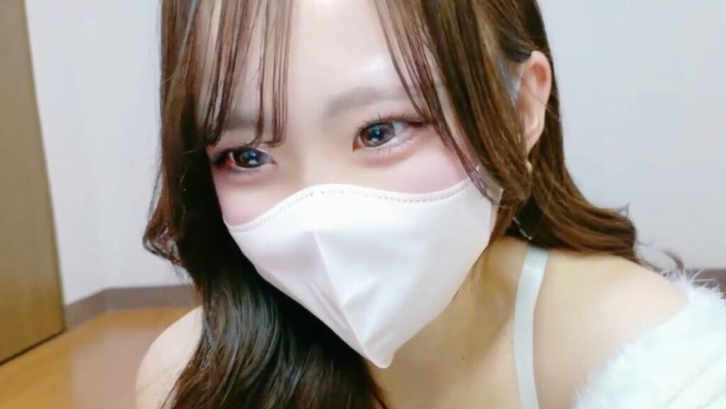 Yura_yura_ch Japanese cam girl cute face close up